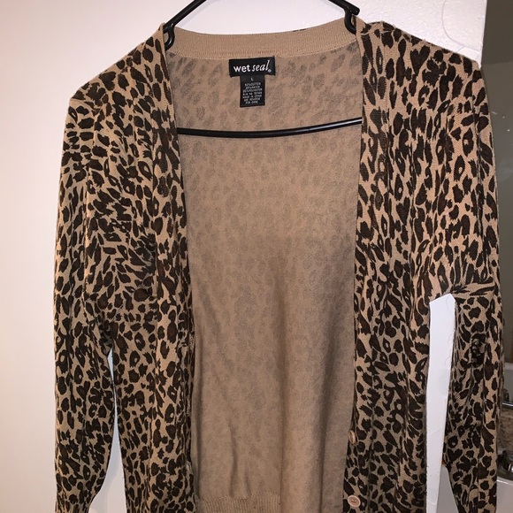 Cardigan - Picture 1 of 3